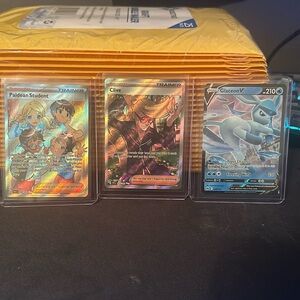 3 Pokemon cards